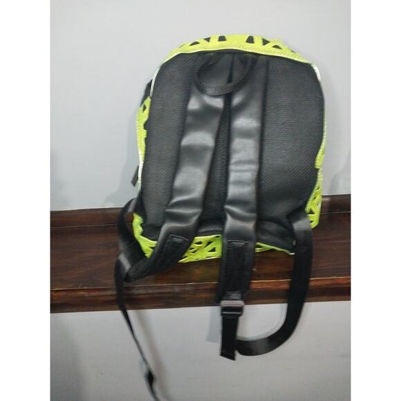 Toyella Geometric Backpack - Picture 2 of 3